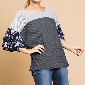 Womens Umgee Top Navy Color Block, Floral Print
